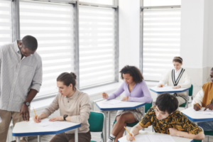 ¿Y si el problema de PISA no es PISA, sino que nadie mide lo que pasa dentro de los centros educativos?
