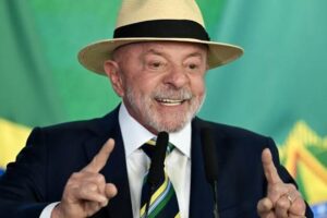 BRASIL.- Sobre demonios y violetas: el circo electoral, el caso Moraes y la recomposición de la tutela militar.